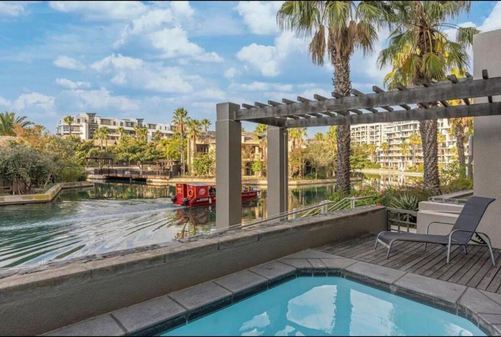 Luxury Villa In V&A Waterfront كيب تاون المظهر الخارجي الصورة