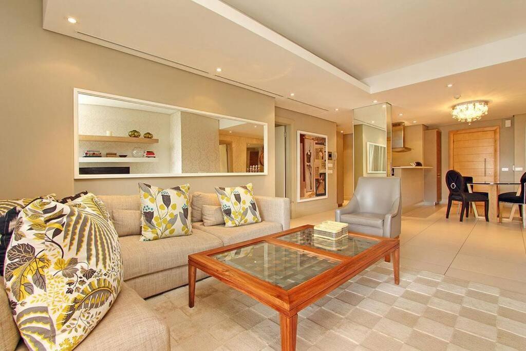 Luxury Villa In V&A Waterfront كيب تاون المظهر الخارجي الصورة